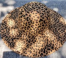 Load image into Gallery viewer, Leapord Print Fedora Hats
