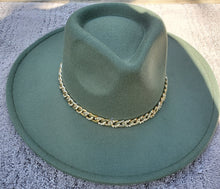 Load image into Gallery viewer, Diamond Cuban Link Fedora Hat
